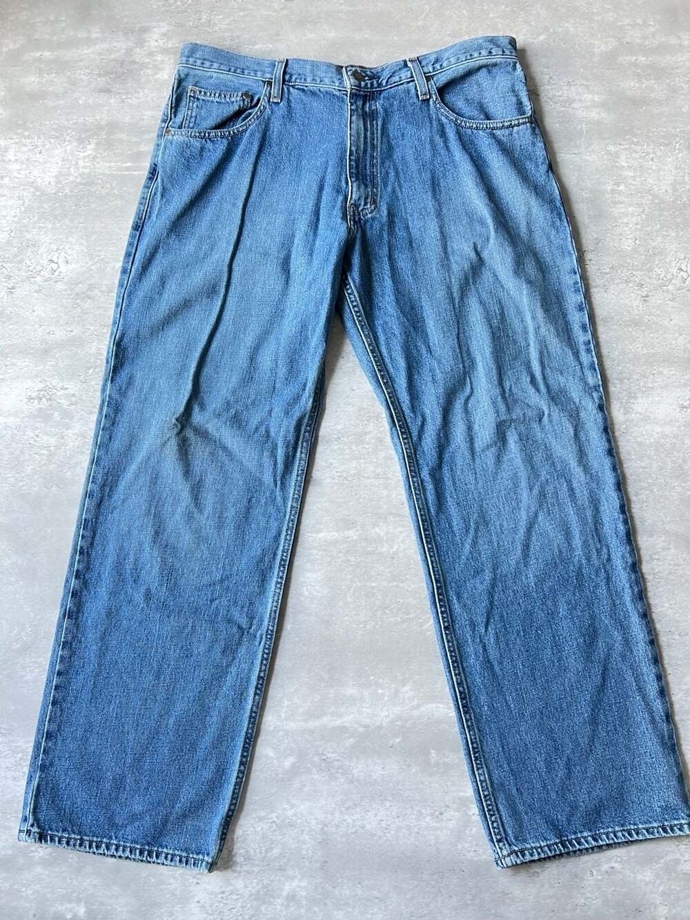 Arizona Jeans Co. Men's Relaxed Fit Medium Wash Denim Jeans 36x30